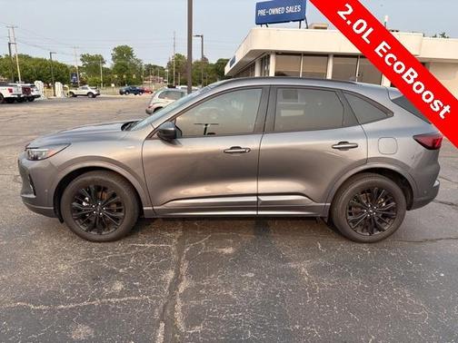 2023 Ford Escape ST-Line Elite