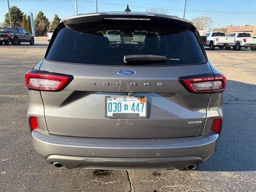 Carbonized Gray Metallic 2023 Ford Escape ST-Line Select