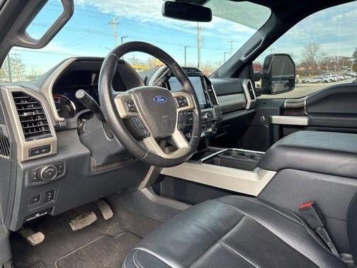 2022 Ford F-350 Lariat Super Duty