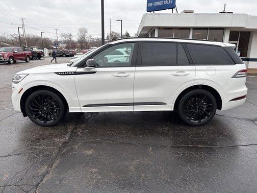 2023 Lincoln Aviator Reserve AWD