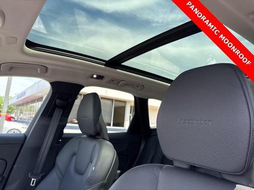 2020 Volvo XC60 T5 Inscription