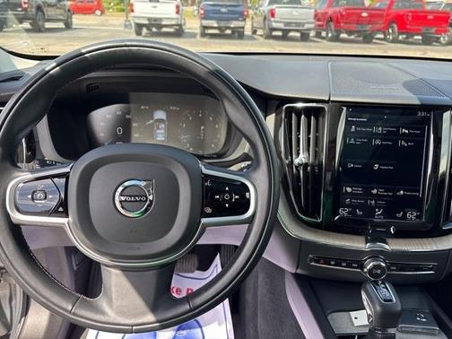 2020 Volvo XC60 T5 Inscription
