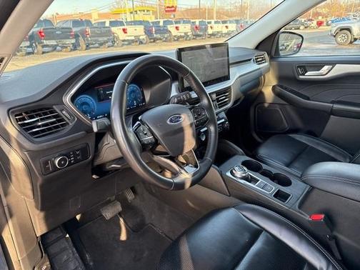 2024 Ford Escape Platinum