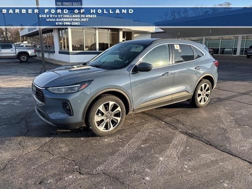 2024 Ford Escape Platinum