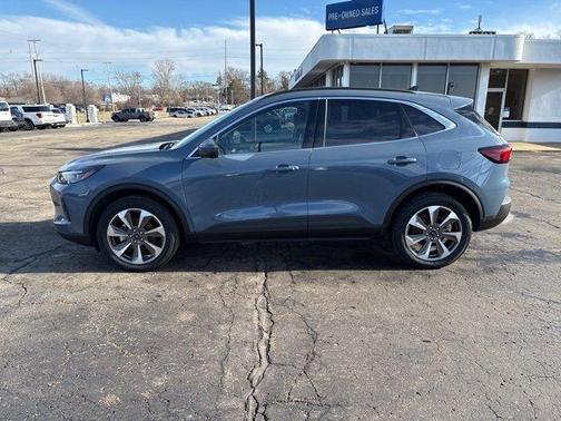 2024 Ford Escape Platinum