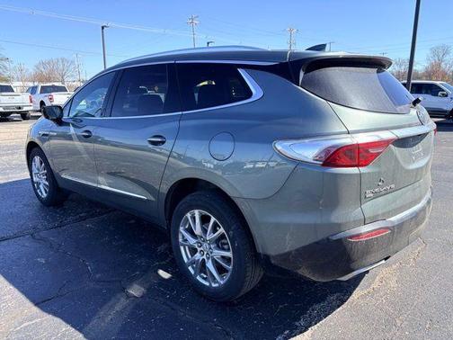 2023 Buick Enclave Premium
