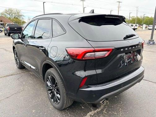 Black Metallic 2023 Ford Escape ST-Line Elite