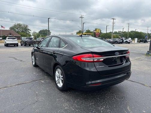 2018 Ford Fusion Hybrid SE