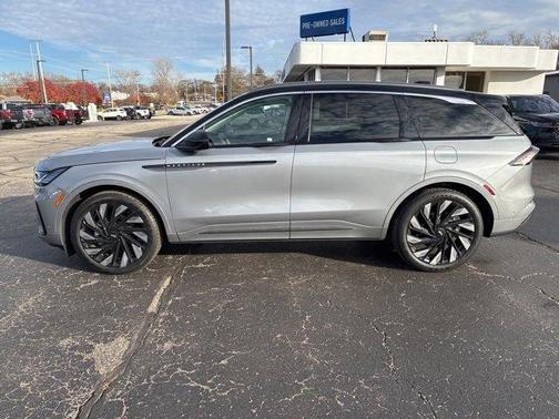 2024 Lincoln Nautilus Black Label