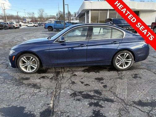 2018 BMW 330 i xDrive