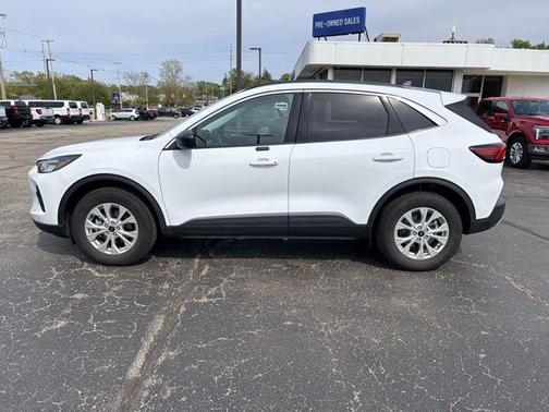 Oxford White 2024 Ford Escape Active