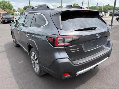 Magnetite Gray Metallic 2023 Subaru Outback Touring XT