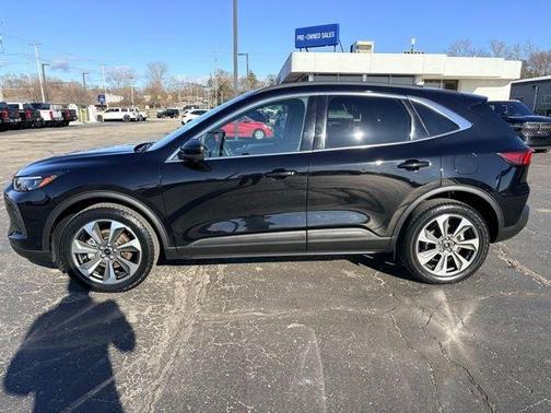 2024 Ford Escape Platinum