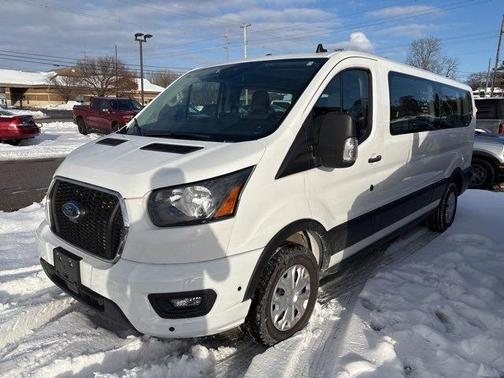 2024 Ford Transit-350 XLT