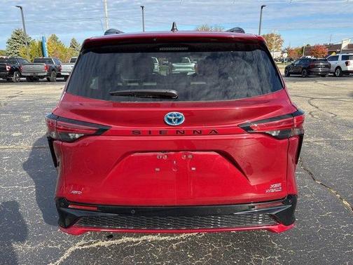 2024 Toyota Sienna XSE