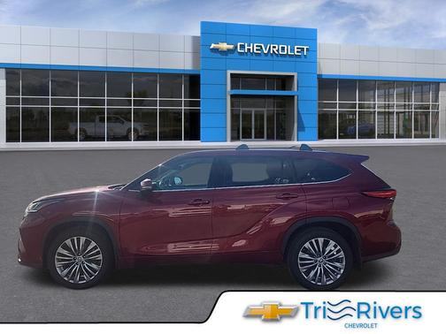 Platinum 2023 Toyota Highlander Platinum