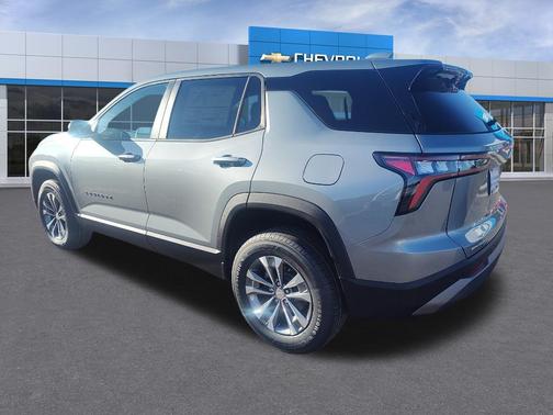 Sterling Gray Metallic 2026 Chevrolet Equinox 1LT