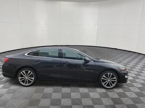 Dark Ash Metallic 2023 Chevrolet Malibu FWD 1LT