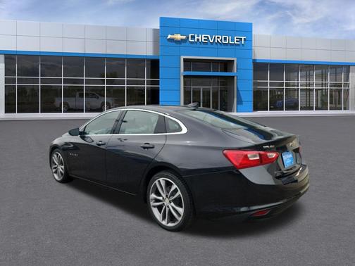 Dark Ash Metallic 2023 Chevrolet Malibu FWD 1LT