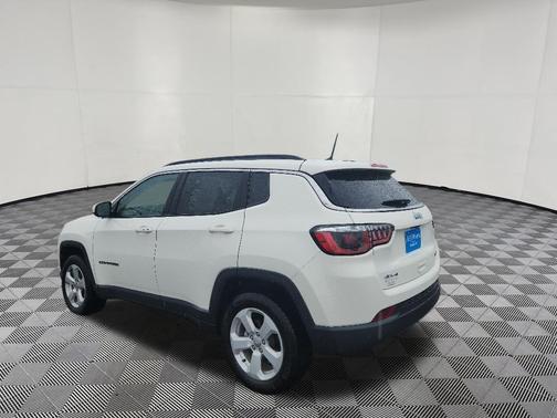 White Clearcoat 2018 Jeep Compass Latitude