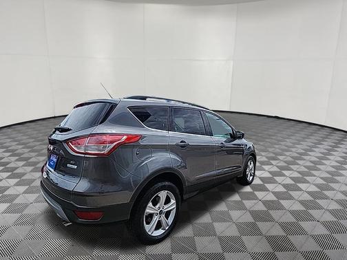 Sterling Gray Metallic 2014 Ford Escape SE