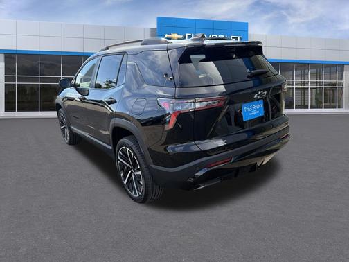 Mosaic Black Metallic 2026 Chevrolet Equinox AWD RS
