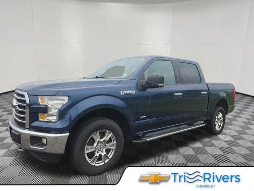 Blue 2015 Ford F-150 XLT