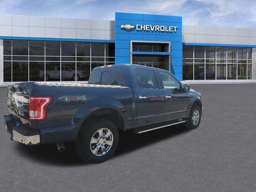 Blue 2015 Ford F-150 XLT