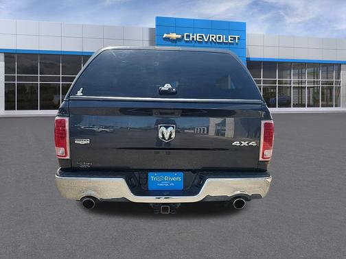Maximum Steel Metallic Clearcoat 2014 RAM 1500 Laramie