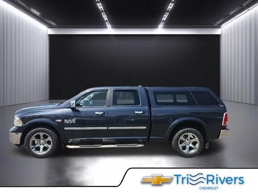 Maximum Steel Metallic Clearcoat 2014 RAM 1500 Laramie