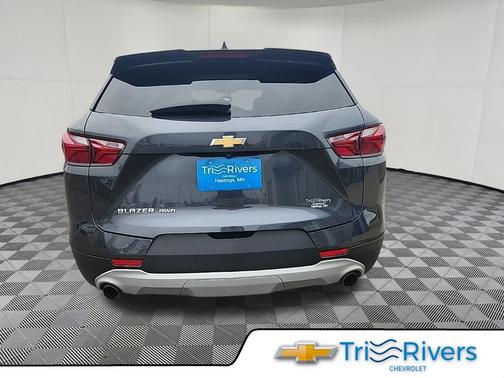 Iron Gray Metallic 2022 Chevrolet Blazer 2LT