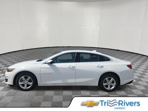 Summit White 2024 Chevrolet Malibu FWD 1LT