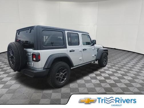 Silver Zynith Clearcoat 2024 Jeep Wrangler Sport S