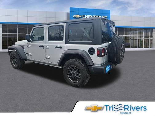 Silver Zynith Clearcoat 2024 Jeep Wrangler Sport S