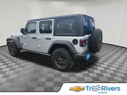 Silver Zynith Clearcoat 2024 Jeep Wrangler Sport S