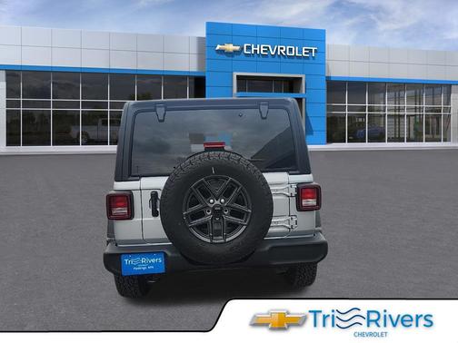 Silver Zynith Clearcoat 2024 Jeep Wrangler Sport S