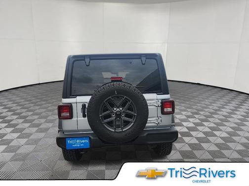 Silver Zynith Clearcoat 2024 Jeep Wrangler Sport S