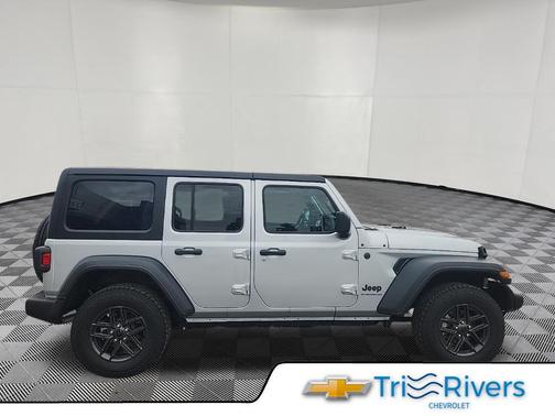 Silver Zynith Clearcoat 2024 Jeep Wrangler Sport S