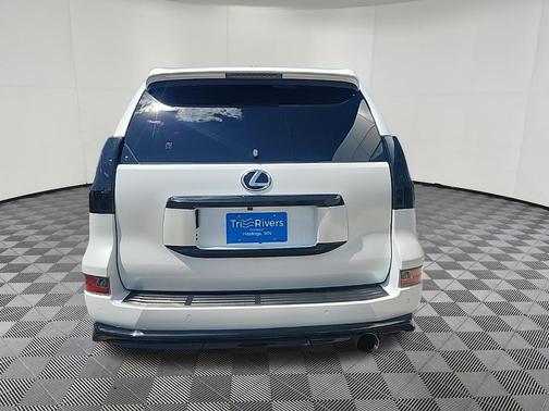 White Pearl 2023 Lexus GX 460 Premium