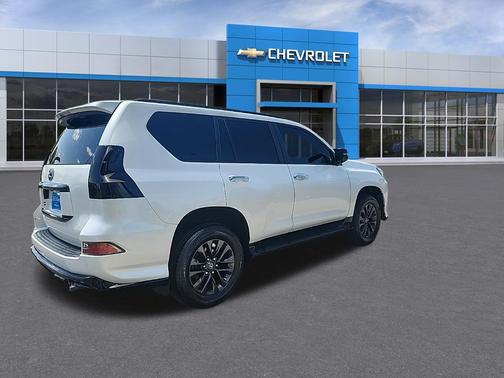 White Pearl 2023 Lexus GX 460 Premium