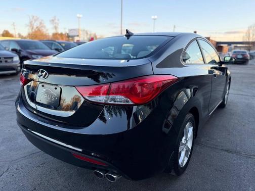 2013 Hyundai ELANTRA GS