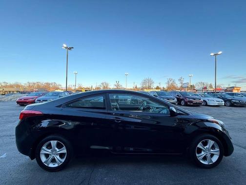 2013 Hyundai ELANTRA GS