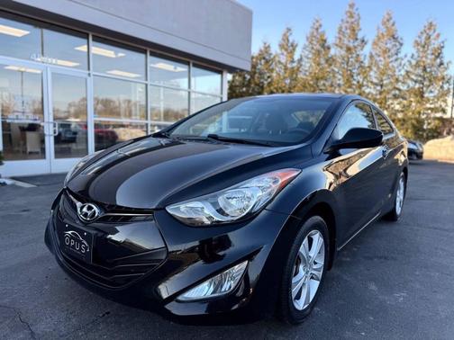 2013 Hyundai ELANTRA GS