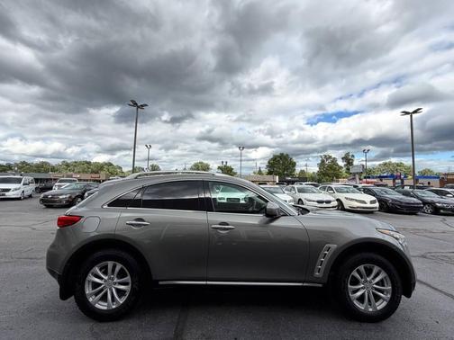 Platinum Graphite 2009 INFINITI FX35 Base