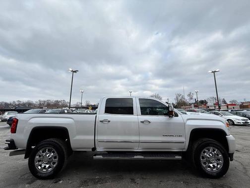 2018 GMC Sierra 2500 Denali