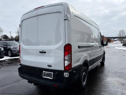 2016 Ford Transit-250 Base