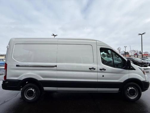 2016 Ford Transit-250 Base