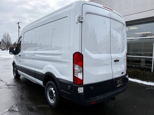 2016 Ford Transit-250 Base