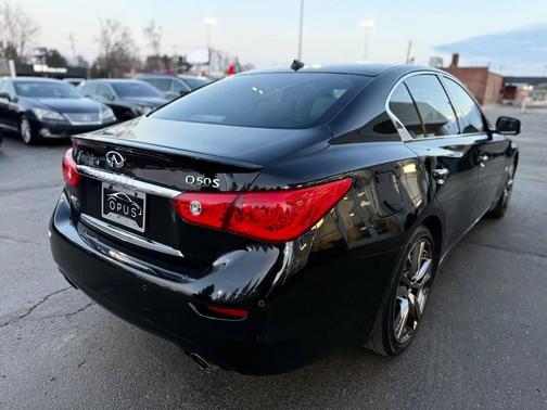 2016 INFINITI Q50 3.0t Sport