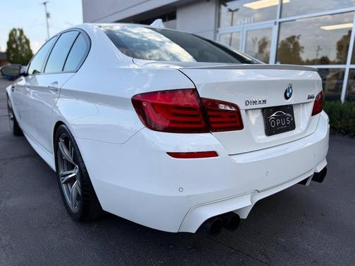 2013 BMW M5 Base